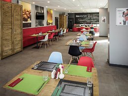 ibis Istanbul West