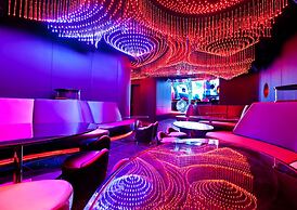 Social Hotel