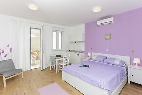 Apartments Villa Karmen