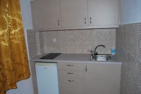 Koula Apartments