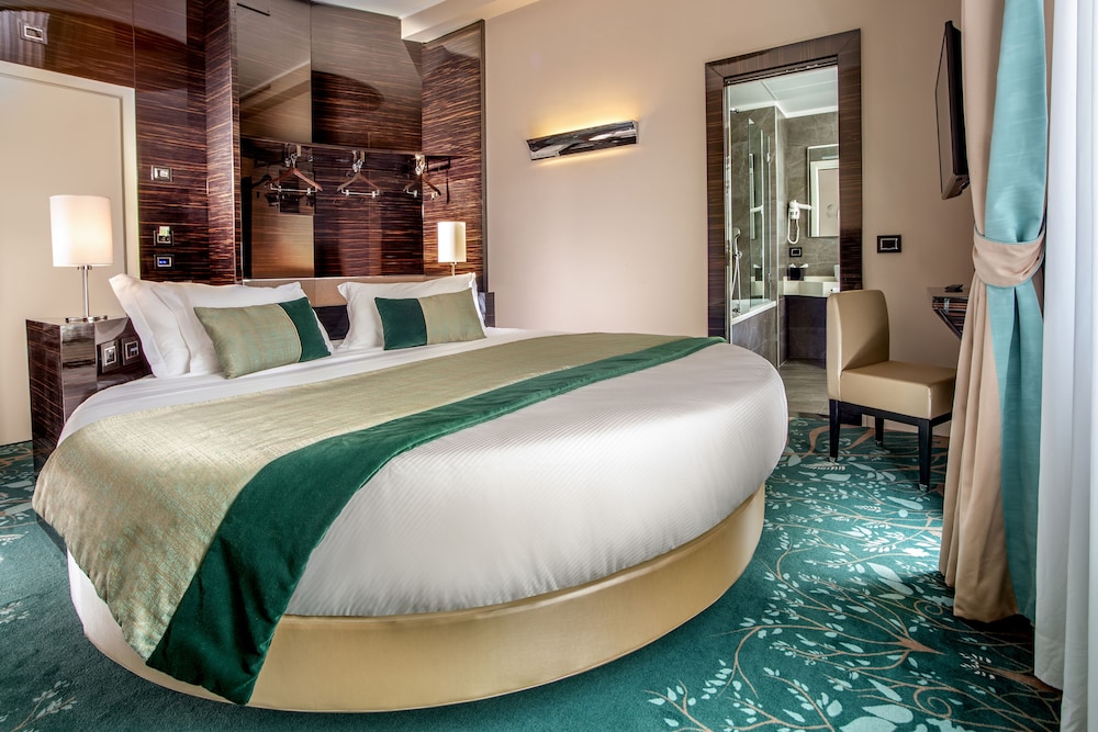 Gioberti Art Hotel