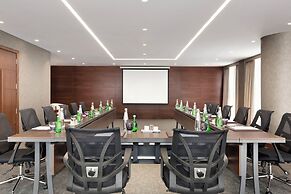 The First Collection Marina, Dubai, a Tribute Portfolio Hotel
