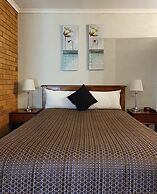 Centrepoint Motel