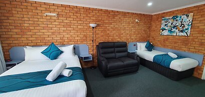 Centrepoint Motel