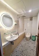 Quan Quan Hotel