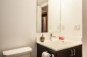 Life Suites - Fort York Central Condo