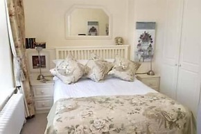 Plas Maenan Country House