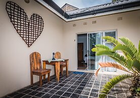 Homestead B & B