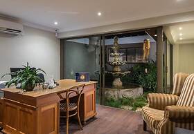 River Place Manor