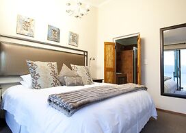 Overmeer Guest House
