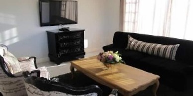 La Riviera Guesthouse