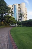 203 Oyster Quays