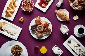 Crowne Plaza Riyadh Palace by IHG