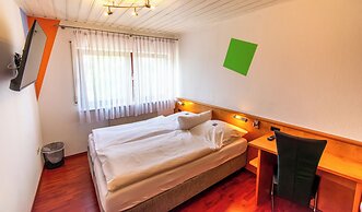 Hotel Nehrener Hof