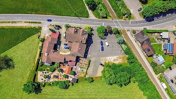 Hotel Nehrener Hof