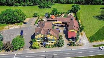 Hotel Nehrener Hof