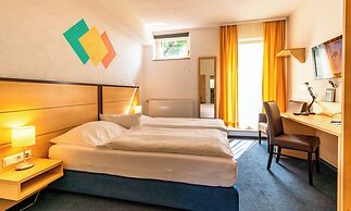 Hotel Nehrener Hof