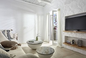 Delmar Apartments & Suites - Delmar Collection