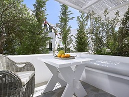 Delmar Apartments & Suites - Delmar Collection