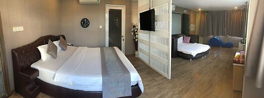 New Sun Hotel