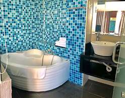 New Sun Hotel