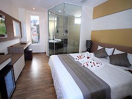 New Sun Hotel