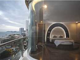 New Sun Hotel