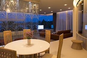 The Beverly Hills