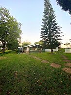 Sherwood's Country House