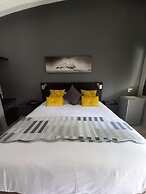 Turaco Lodge