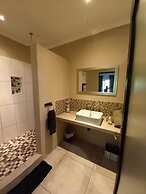 Turaco Lodge