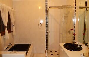 Maclear Manor Guesthouse