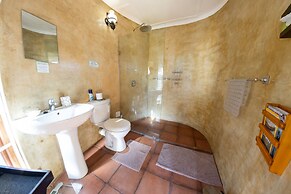 Maclear Manor Guesthouse
