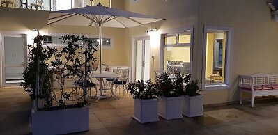 Constantia Cottages