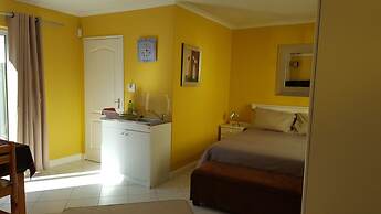 Constantia Cottages