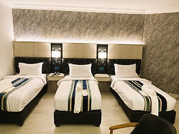Nishan Hotel