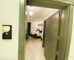 Nishan Hotel