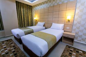 Nishan Hotel