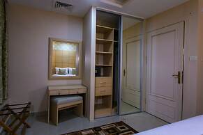 Nishan Hotel