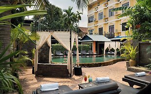 Central Indochine d’Angkor Hotel