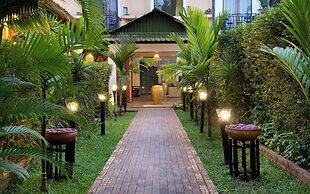 Central Indochine d’Angkor Hotel