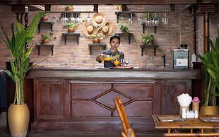 Central Indochine d’Angkor Hotel