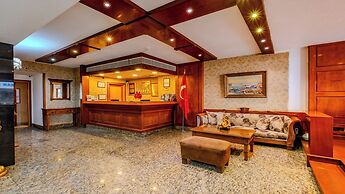 Peak Star Hotel