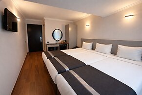 Peak Star Hotel