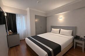 Peak Star Hotel