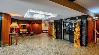 Peak Star Hotel