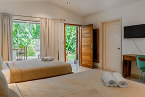 Banana Beach Hotel