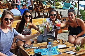 Banana Beach Hotel