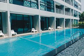 Bluemoon Hotel