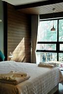 Bluemoon Hotel